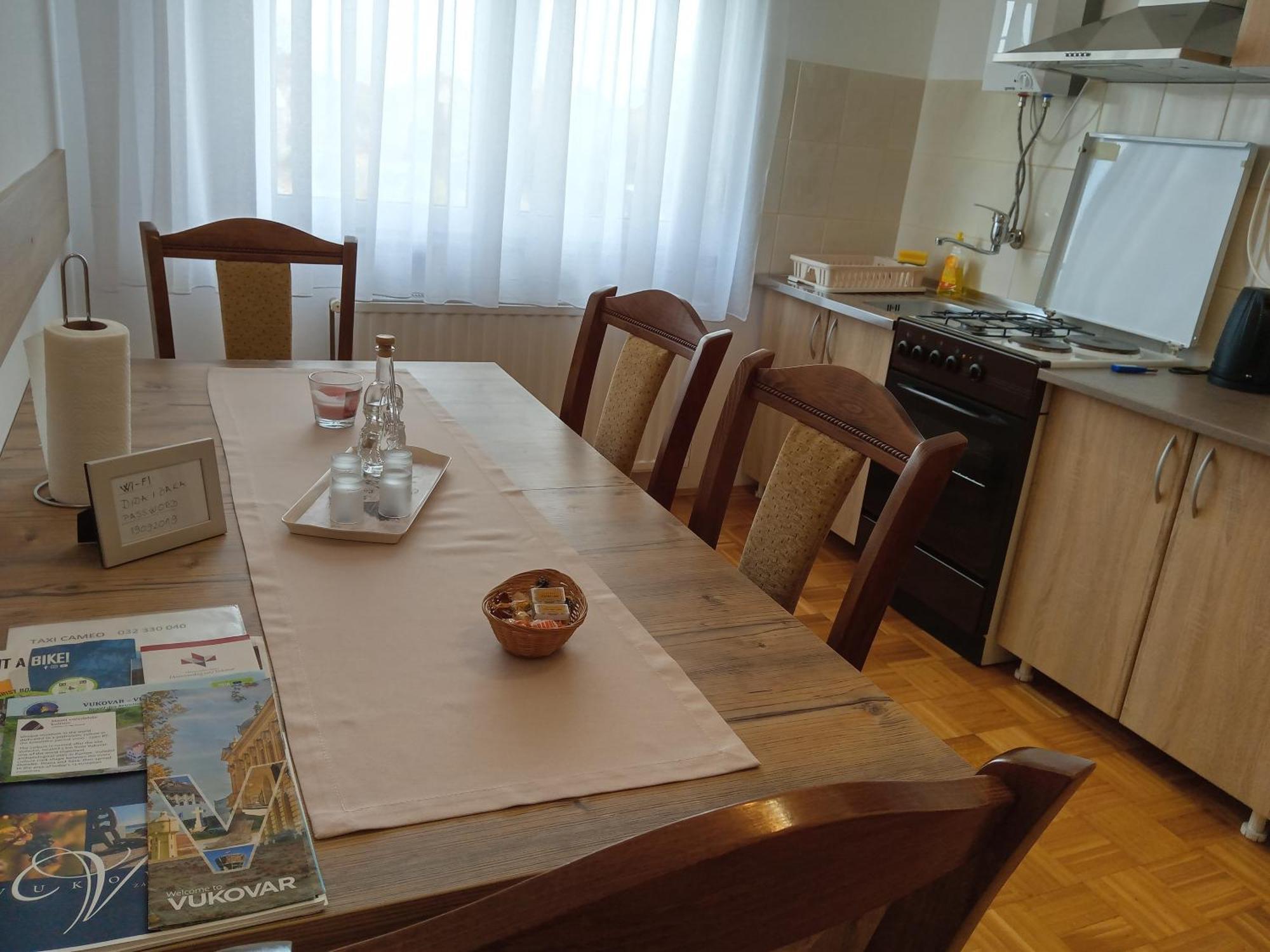 Apartman Kod Dide I Bake Vukovar Exterior photo